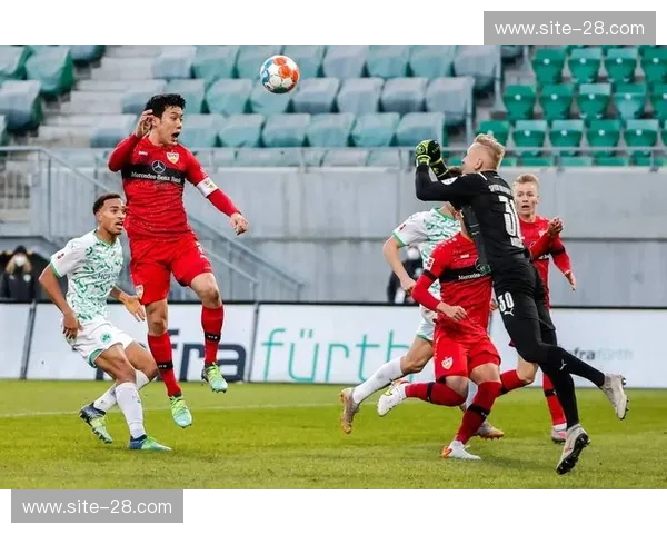 尼斯客场平局 其低位防守与快速反击战术仍具威胁 尼斯客场平局 其低位防守与快速反击战术仍具威胁